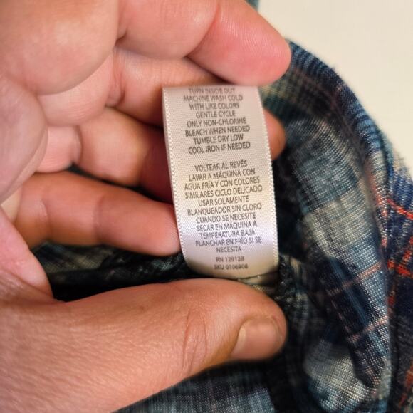 Urban Girl Plaid Roll tab Sleeve Button Down with iron on Patches size Medium - Picture 7 of 11